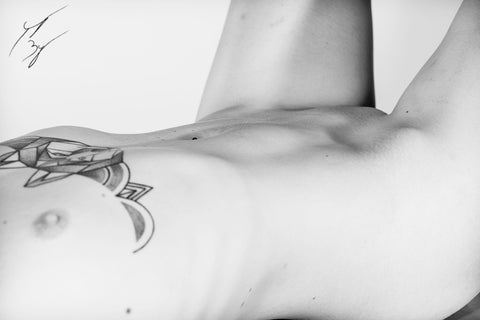 nude tattoo stomach